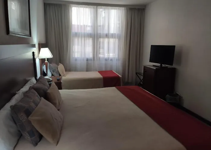 Hotel 4 estrelas: HR Esmeralda Luxor